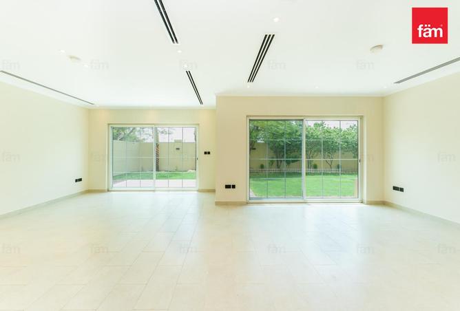 109483005 - Property Image 3