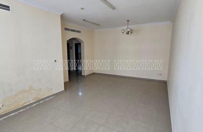 Apartment - 2 Bedrooms - 3 Bathrooms for rent in Al Khan 9 building - Al Khan - Sharjah