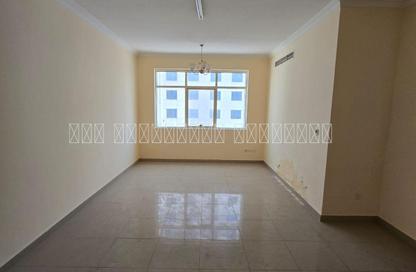 Apartment - 2 Bedrooms - 3 Bathrooms for rent in Al Khan 9 building - Al Khan - Sharjah