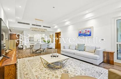 Apartment - 2 Bedrooms - 4 Bathrooms for rent in Marina Residences 6 - Marina Residences - Palm Jumeirah - Dubai