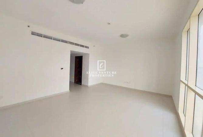 101716205 - Property Image 3