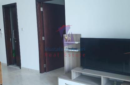 Apartment - 1 - 2 for rent in Farah Tower 5 - Queue Point - Liwan - Dubai