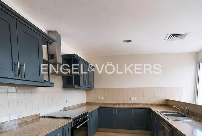 127026410 - Property Image 3