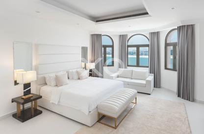 Villa - 5 Bedrooms - 6 Bathrooms for rent in Garden Homes Frond B - Garden Homes - Palm Jumeirah - Dubai