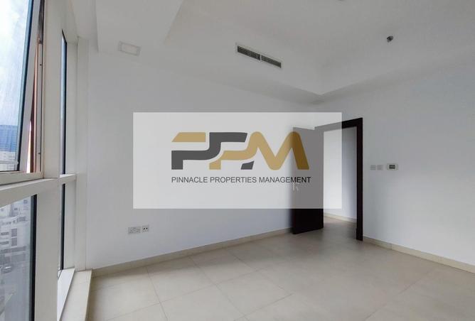 56945654 - Property Image 3