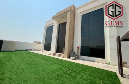 Villa - 4 - 5 for rent in Mushrif Park - Dubai