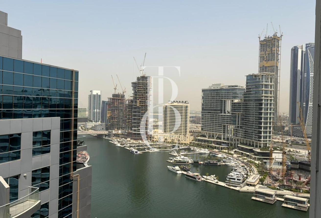 Corner Unit | Burj View | Keys in Hand photo 11