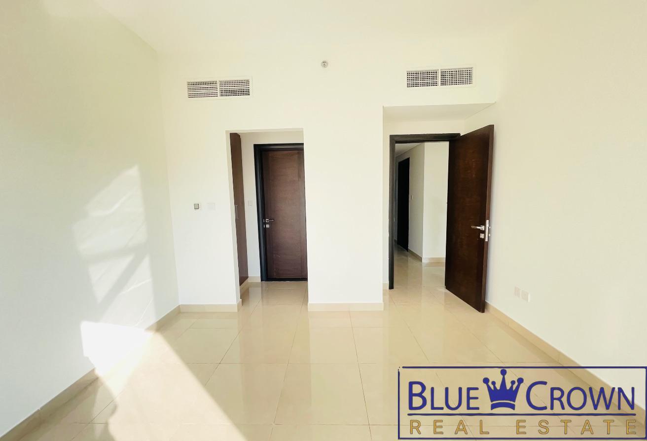 15 Days Free | Front of Mouqse | Prime location photo 4