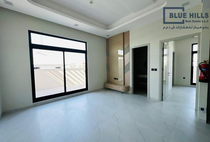 92281940 - Property Image 3