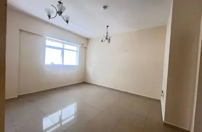 Apartment - 1 Bedroom - 1 Bathroom for rent in Qasimia 10 building - Al Mahatta - Al Qasimia - Sharjah