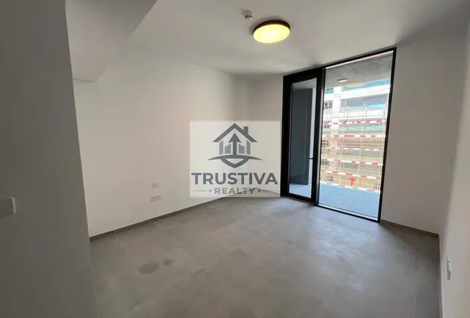 154180690 - Property Image 2