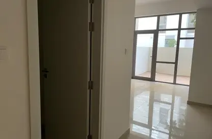 شقة - 1 حمام للبيع في أبتاون الزاهية - الزاهية - تجارية مويلح - الشارقة