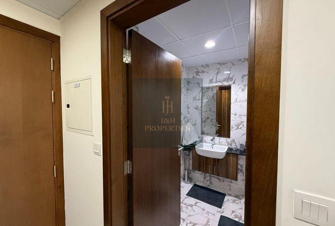 71515265 - Property Image 3