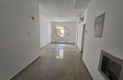 Apartment - 1 Bedroom - 1 Bathroom for rent in Al Butina 9 Building - Al Butina - Sharjah