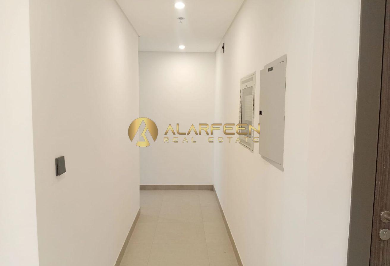 2+Maid Apartment | Huge Layout | Prime Location photo 6