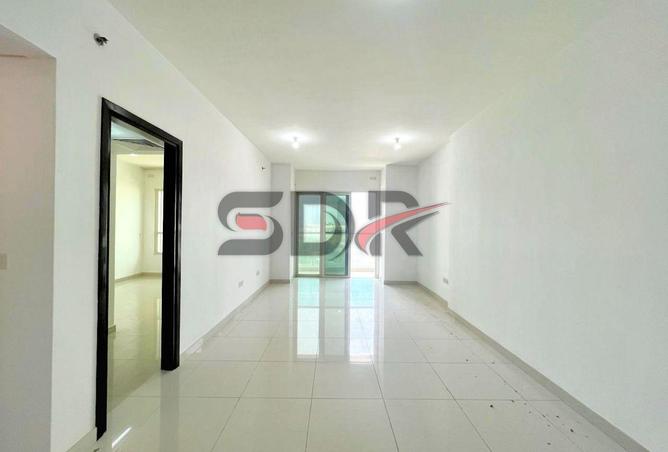 78593828 - Property Image 3