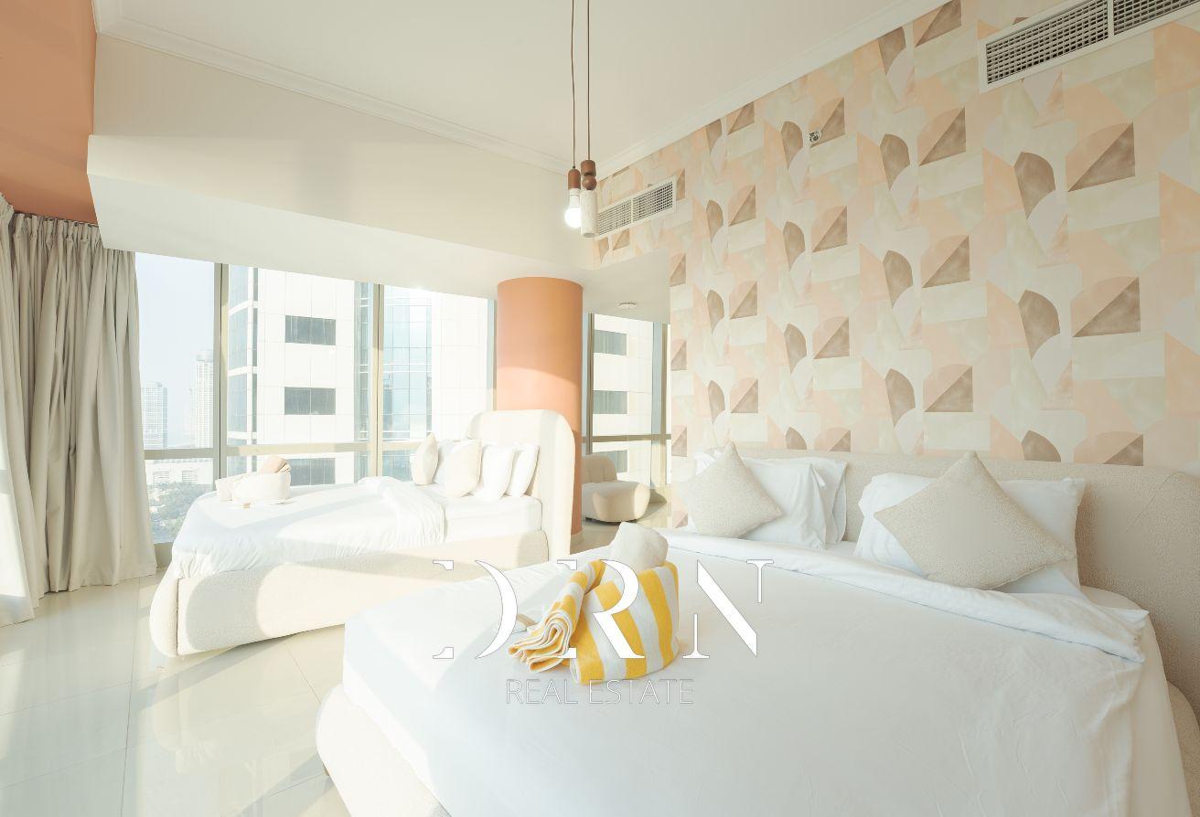 Bright Interiors|Marina & Sea Views | Vacant photo 14