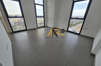 Apartment - 2 Bedrooms - 2 Bathrooms for rent in Al Mamsha - Muwaileh - Sharjah