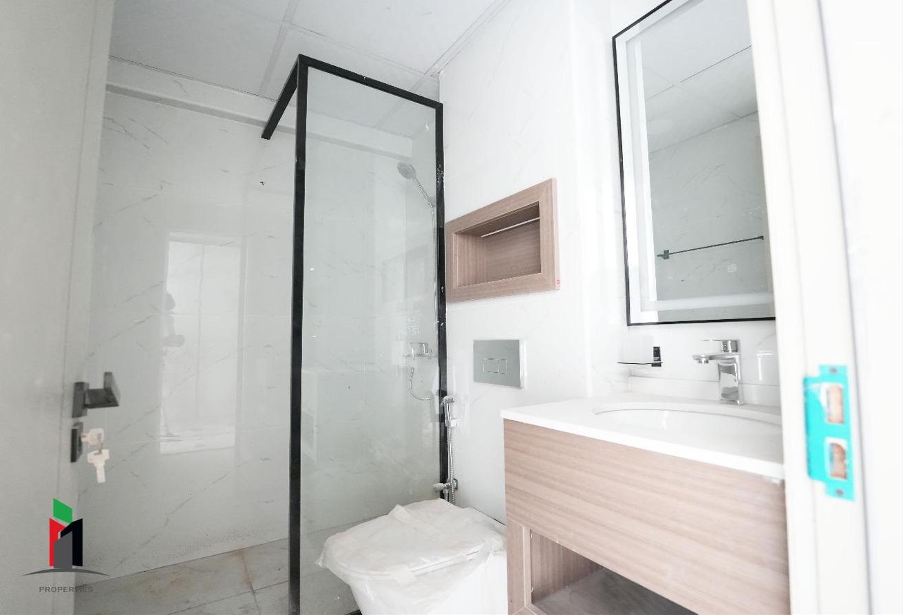 Panoramic Lake View| Brand New | High Floor photo 12