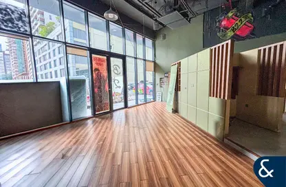 Retail - Studio for sale in SOL Bay - Business Bay - Dubai