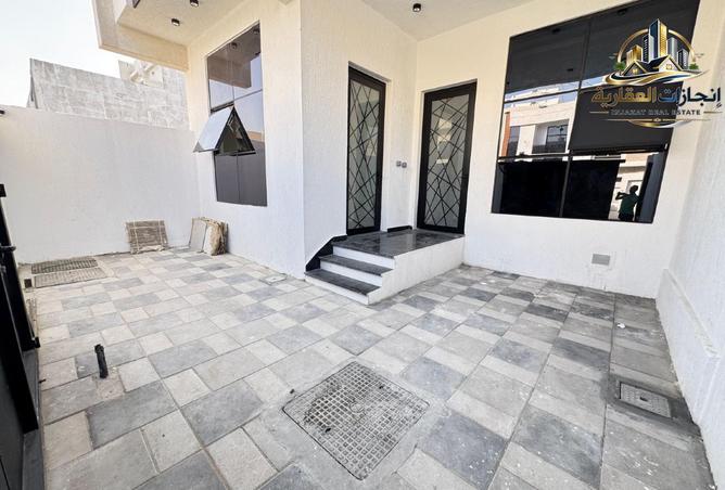 110041015 - Property Image 2