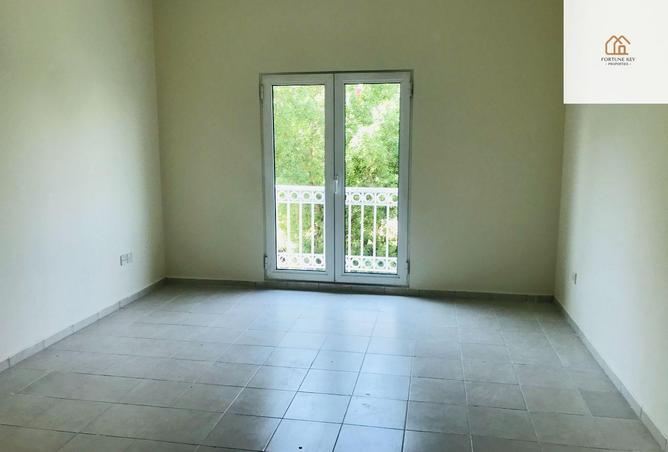 106833614 - Property Image 3