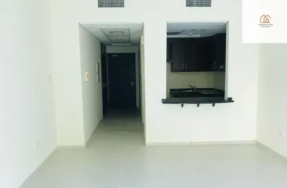 Apartment - 1 Bathroom for rent in Building 79 - Mediterranean Cluster - Discovery Gardens - Dubai