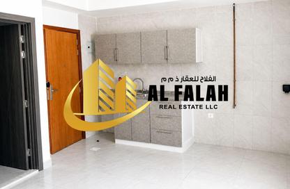 Apartment - Studio - 1 Bathroom for rent in Al Butina - Sharjah