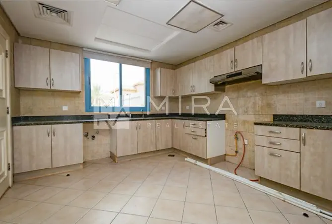 152872530 - Property Image 2