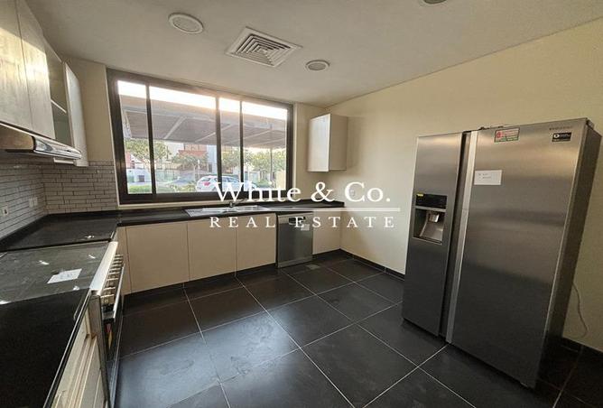 69890332 - صورة العقار 2