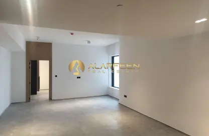 شقة - 2 غرف نوم - 3 حمامات للايجار في مبني س ه 1 - منطقة 14 - قرية جميرا الدائرية - دبي