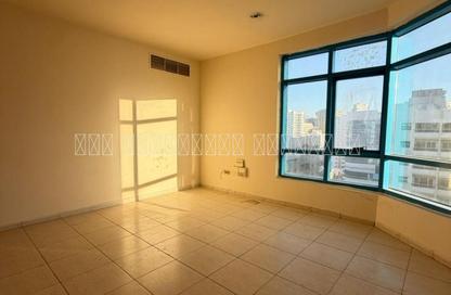 Apartment - 1 Bedroom - 2 Bathrooms for rent in Qasimia 13 building - Al Nad - Al Qasimia - Sharjah