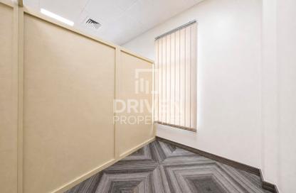 Warehouse - Studio - 7+ Bathrooms for sale in National Industries Park - Dubai