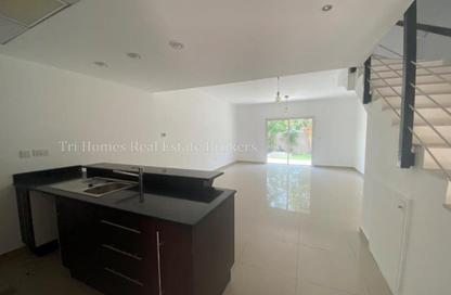 Townhouse - 3 Bedrooms - 4 Bathrooms for sale in Al Reef Villas - Al Reef - Abu Dhabi Townhouse - 3 Bedrooms - 4 Bathrooms for sale in Al Reef Villas - Al Reef - Abu Dhabi