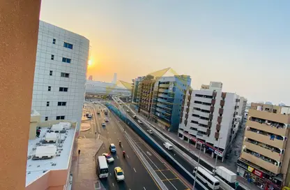 شقة - 2 غرف نوم - 2 حمامات للايجار في الرفاعة - بر دبي - دبي