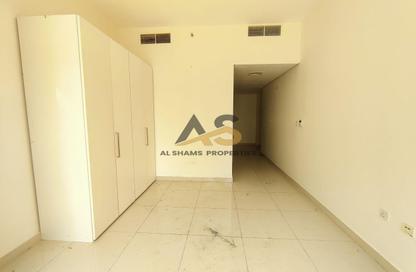Apartment - Studio - 1 for rent in Sandy Signature 2 - International City Phase 2 - Al Warsan 4 - Al Warsan - Dubai Apartment - Studio - 1 for rent in Sandy Signature 2 - International City Phase 2 - Al Warsan 4 - Al Warsan - Dubai