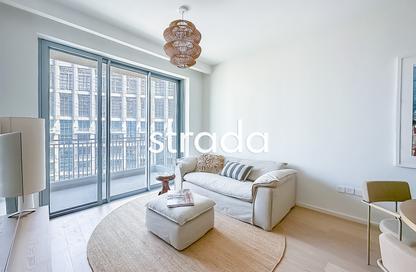 Apartment - 1 - 1 for sale in Standpoint Tower 1 - Standpoint Towers - Downtown Dubai - Dubai