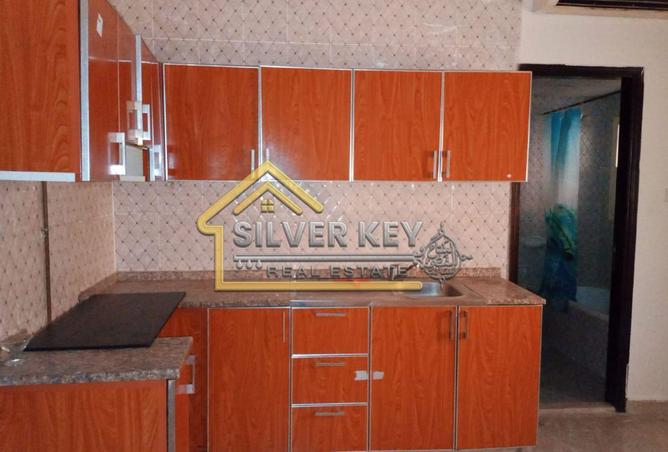 74231563 - Property Image 2