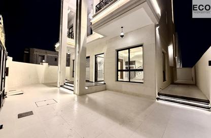 Villa - 6 - 7+ for sale in Al Zaheya Gardens - Al Zahya - Ajman