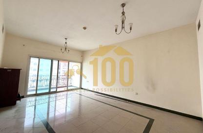 Apartment - 1 - 1 for rent in Al Dana 2 - Al Dana - CBD (Central Business District) - International City - Dubai