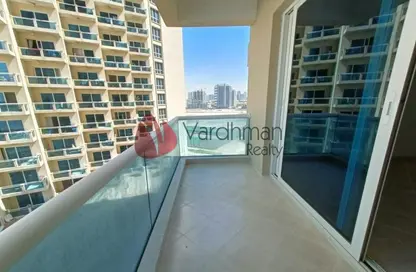 شقة - 1 حمام للايجار في برج سي - ذا كريسنت - مدينة دبي للإنتاج (اي ام بي زد) - دبي