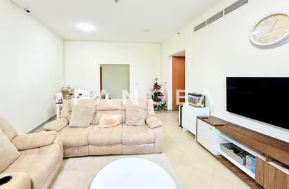 Apartment - 2 - 2 for sale in Madison Residency - Barsha Heights (Tecom) - Dubai