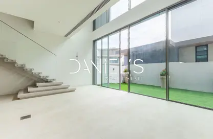Villa - 3 Bedrooms - 4 Bathrooms for sale in Nad Al Sheba Gardens 2 - Nad Al Sheba Gardens - Nad Al Sheba 1 - Nad Al Sheba - Dubai