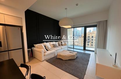 Apartment - 2 Bedrooms - 2 Bathrooms for rent in Burj Royale - Downtown Dubai - Dubai