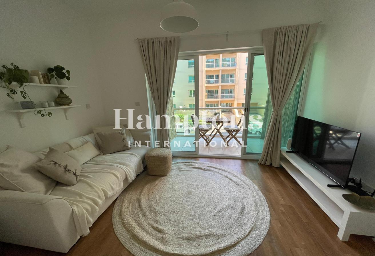 Fully Upgraded | Premium Furnishings | Vacant photo 7