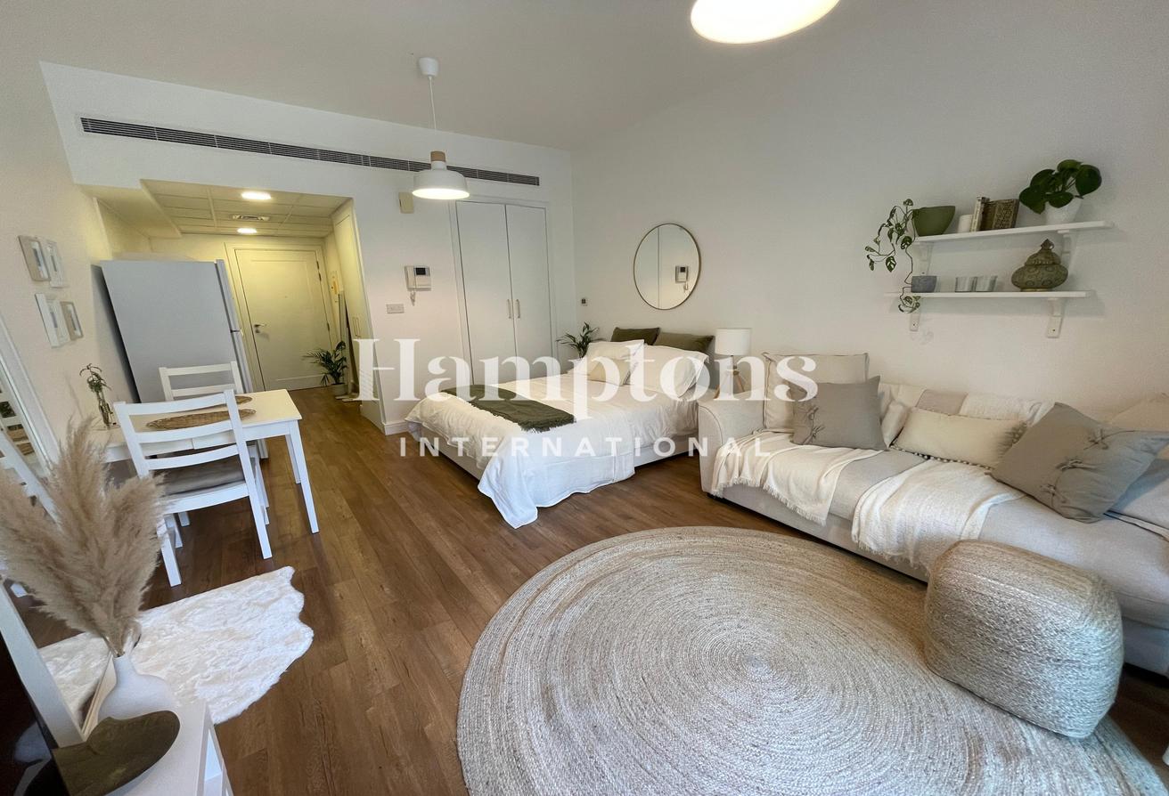 Fully Upgraded | Premium Furnishings | Vacant photo 2