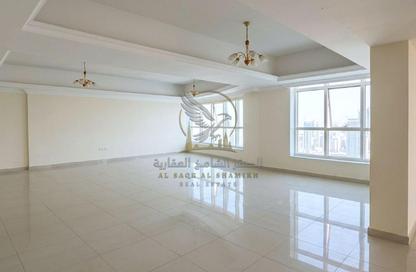 Apartment - 4 - 4 for rent in Al Mamzar - Al Mamzar - Sharjah - Sharjah Apartment - 4 - 4 for rent in Al Mamzar - Al Mamzar - Sharjah - Sharjah