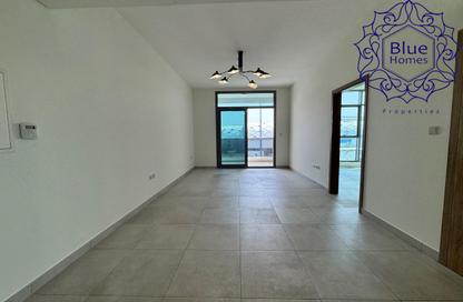 Apartment - 2 - 3 for rent in Al Nasr Central Building - Oud Metha - Bur Dubai - Dubai