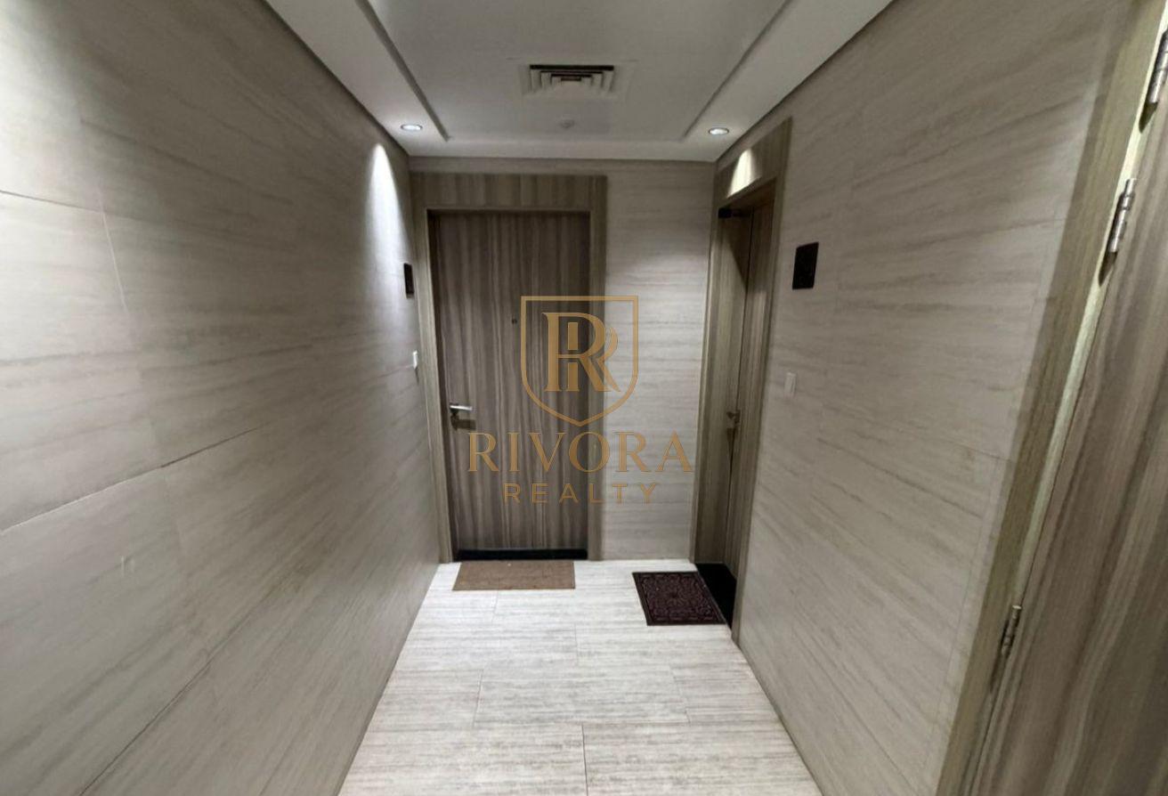 1 BHK I CLOSE TO METRO I PRIME LOCATION photo 5