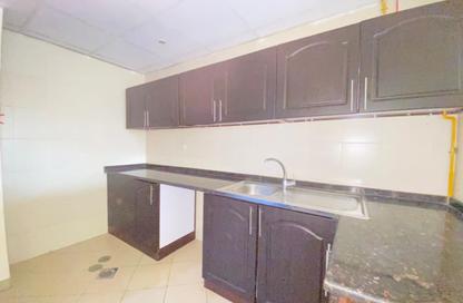 Apartment - 2 - 3 for rent in Dana Tower - District 12 - Jumeirah Village Circle - Dubai